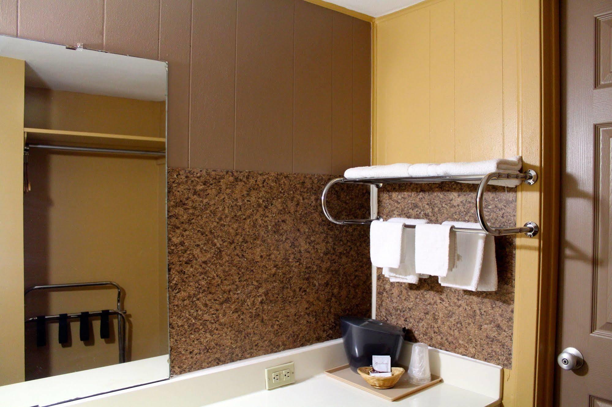 Executive Inn Goliad Bagian luar foto